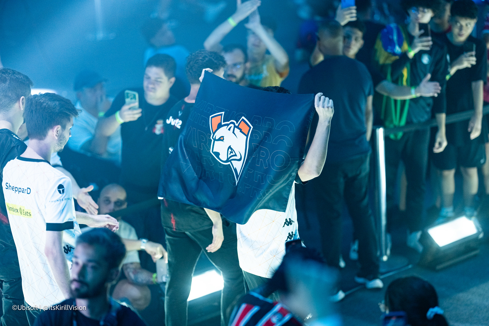 Virtus.Pro Part Ways With JoyStiCK and ShepparD