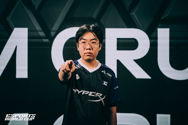 Pyroxz player image