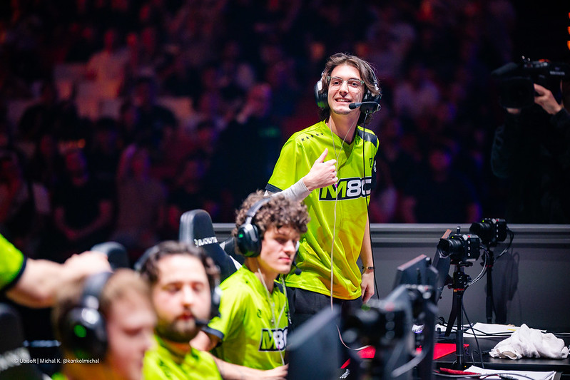 dfuzr player image