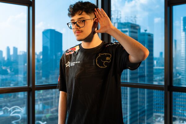 nade player image